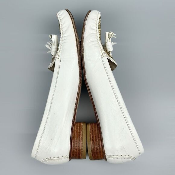 Stuart Weitzman Tassel Loafers White Leather Gold Studded US 10 - Picture 6 of 12